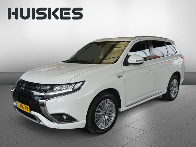 Mitsubishi OUTLANDER 2.4 PHEV Pure+ 4WD | Carplay | Camera | Half-leder | Stoelverw.