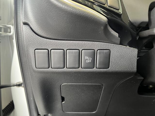 Mitsubishi OUTLANDER 2.4 PHEV Pure+ 4WD | Carplay | Camera | Half-leder | Stoelverw.