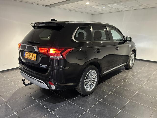 Mitsubishi OUTLANDER 2.4 PHEV Intense | Trekhaak | Apple Carplay/Android Auto | Stoelverwarming |