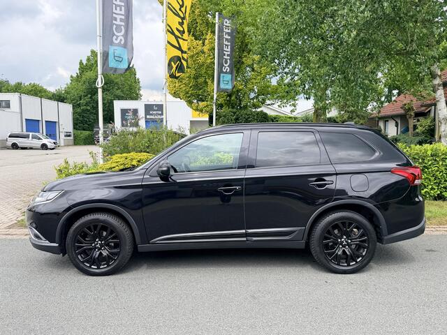 Mitsubishi OUTLANDER 2.0 150PK 7P. AutomaatoPanooCamera