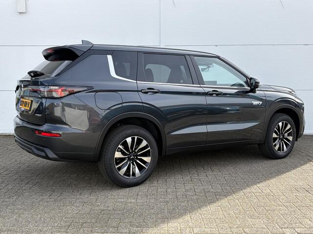 Mitsubishi OUTLANDER 2.4 PHEV Intense MY26 / AFNEEMBARE TREKHAAK! / Adaptief Cruise Control / Apple Carplay&Android Auto / 1600kg trekgewicht / Full-Map Navigatie / Airco / Stoelverwarming Voor / 360 Camera+Sensoren /