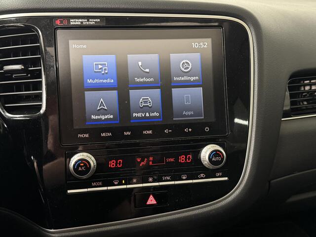 Mitsubishi OUTLANDER 2.4 PHEV Intense+ | Panoramadak | Apple CarPlay / Android Auto | 360° Camera | Trekhaak |