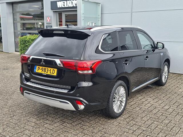 Mitsubishi OUTLANDER 2.4 PHEV Intense - Dealerond. | Leder | Stoel/stuurverw. | 360 cam.