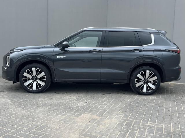 Mitsubishi OUTLANDER 2.4 PHEV Instyle / 8 jaar Fabrieksgarantie / Trekhaak (1.600KG) / Panoramadak / Elektr. Voorstoelen Met Geheugen / Stoel Verwarming Voor & Achter / Stuur & Voorruit Verwarming / Elektr. Achterklep / Apple Carplay & Android Auto / Navigatie / Airco / Dodeh