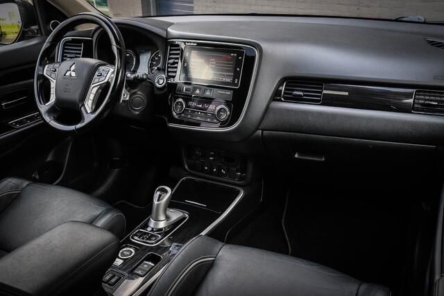 Mitsubishi OUTLANDER 2.0 PHEV Prestige+ Trekhaak/Camera/Leder