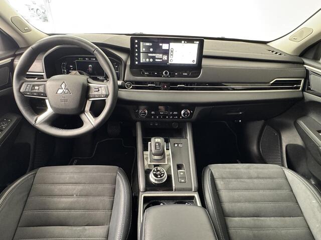 Mitsubishi OUTLANDER 2.4 PHEV Business Edition | Navigatie | 360 Camera | Stoelverwarming | YAMAHA-Audio | Adaptive Cruise Control |