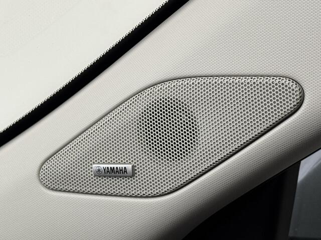 Mitsubishi OUTLANDER 2.4 PHEV Business Edition | Navigatie | 360 Camera | Stoelverwarming | YAMAHA-Audio | Adaptive Cruise Control |