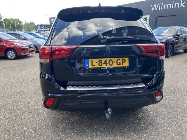 Mitsubishi OUTLANDER 2.4 PHEV Instyle