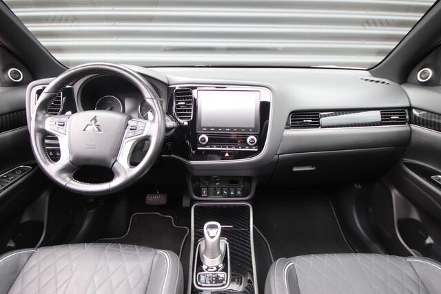 Mitsubishi OUTLANDER 2.4 PHEV Instyle Leder, Opendak, Adaptive Cruise
