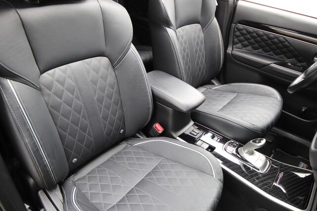 Mitsubishi OUTLANDER 2.4 PHEV Instyle Leder, Opendak, Adaptive Cruise