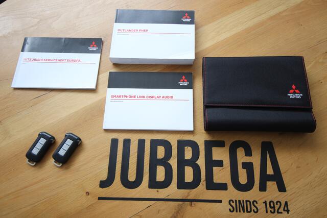 Mitsubishi OUTLANDER 2.4 PHEV Instyle Leder, Opendak, Adaptive Cruise