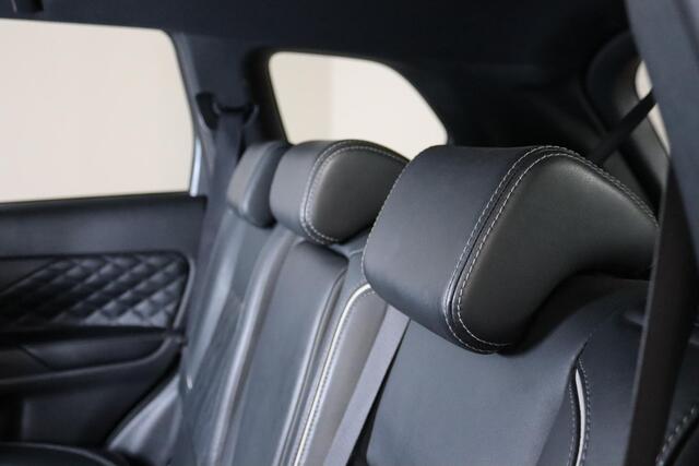 Mitsubishi OUTLANDER 2.4 PHEV Intense+ Panoramadak, Camera, Navigatie, Cruise Control