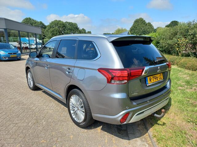 Mitsubishi OUTLANDER 2.4 PHEV S-Edition