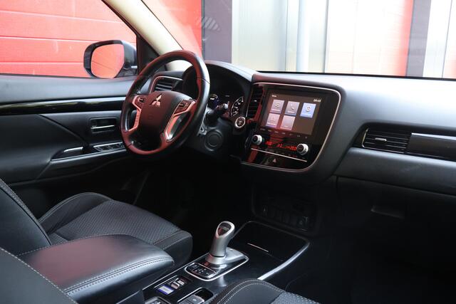 Mitsubishi OUTLANDER 2.4 PHEV Pure | Origineel | Camera |