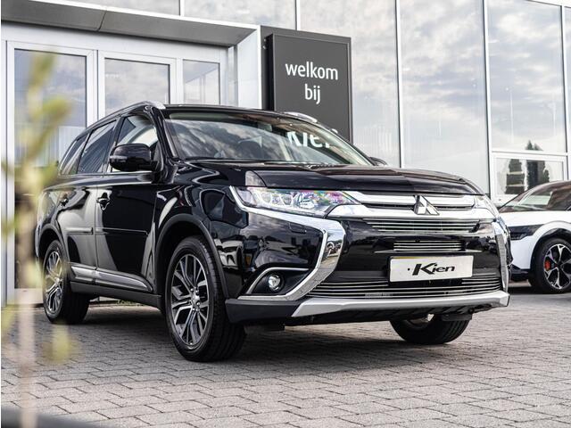 Mitsubishi OUTLANDER 2.0 Connect Pro | Trekhaak | Camera |