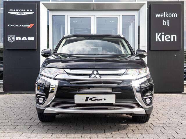 Mitsubishi OUTLANDER 2.0 Connect Pro | Trekhaak | Camera |