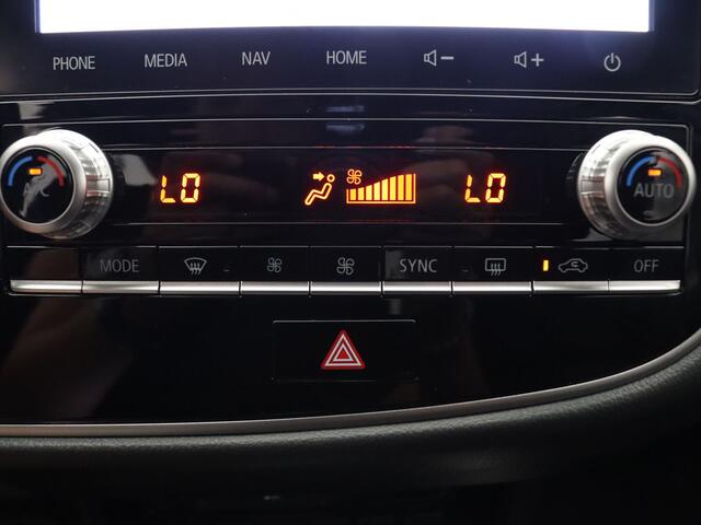 Mitsubishi OUTLANDER 225pk PHEV Instyle Apple Carplay/Android Auto | Climate
