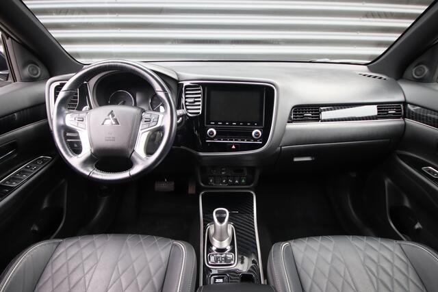 Mitsubishi OUTLANDER 2.4 PHEV Instyle Leder, E.achterklep, Trekhaak