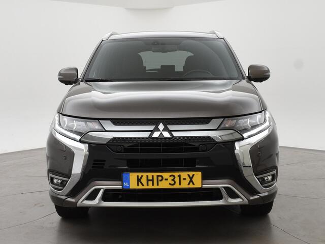 Mitsubishi OUTLANDER 2.4 PHEV INTENSE+ 4WD + LEDER EXCLUSIVE | 360 CAMERA | CARPLAY | TREKHAAK | STOEL/STUURVERW.