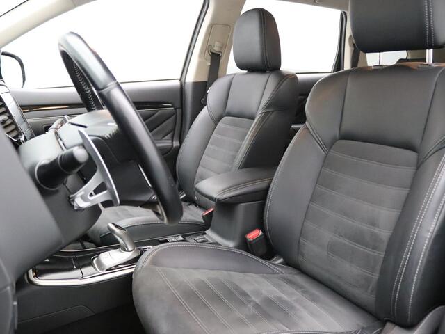 Mitsubishi OUTLANDER 224pk PHEV Intense Apple Carplay/Android Auto | Climate
