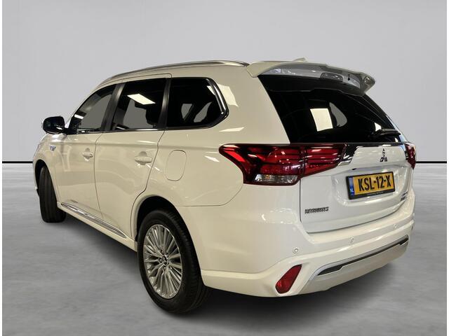 Mitsubishi OUTLANDER 2.4 PHEV Limited adaptieve cruise controle