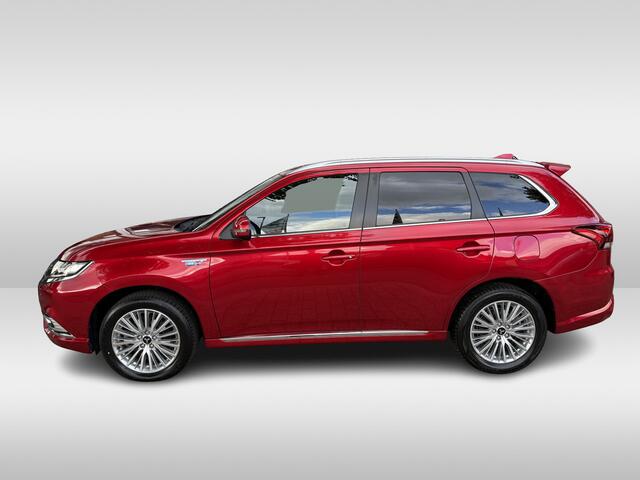 Mitsubishi OUTLANDER 2.4 PHEV Instyle | stoelverwarming | schuifdak | trekhaak | nappa leder |