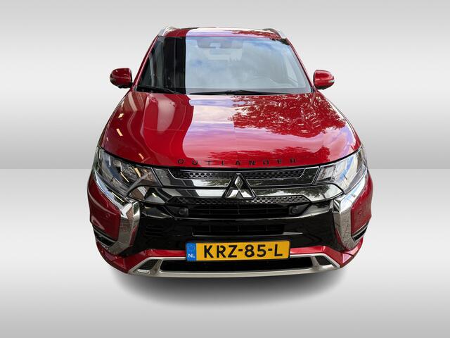 Mitsubishi OUTLANDER 2.4 PHEV Instyle | stoelverwarming | schuifdak | trekhaak | nappa leder |