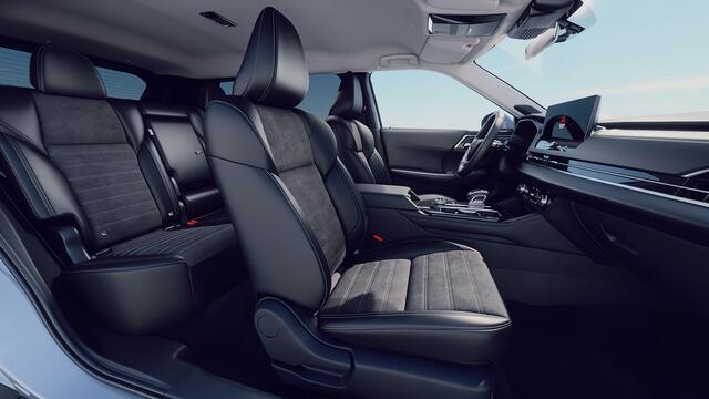 Mitsubishi OUTLANDER Business Edition | Adaptive Cruise Control (ACC) | Blind Spot Warning (BSW) | Dual-zone Climate Control