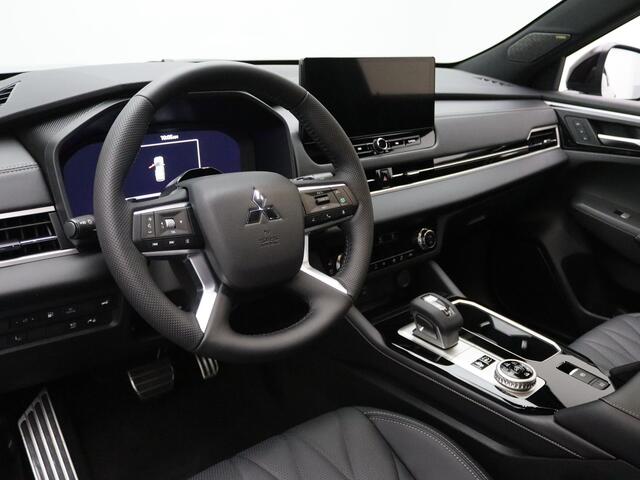 Mitsubishi OUTLANDER 2.4 PHEV Black Edition Full option! Nieuwe auto!