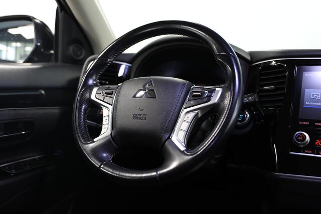 Mitsubishi OUTLANDER 2.4 PHEV Intense | Trekhaak | Cruise Adaptief | Apple Carplay