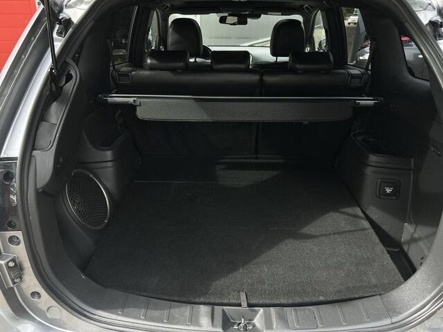 Mitsubishi OUTLANDER 2.4 PHEV S-Edition RIJKLAAR | Navigatie | 360 Camera | Elektr. Kofferklep | Trekhaak