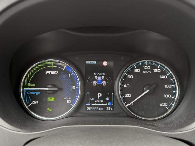 Mitsubishi OUTLANDER 2.4 PHEV Intense+ 1e Eigenaar Slechts 34.444 Km
