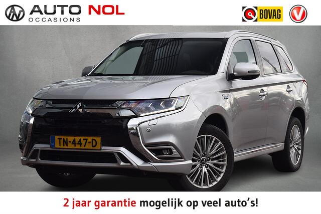 Mitsubishi OUTLANDER 2.4 PHEV Intense+ | Trekhaak | Schuifdak | Half Leer | Stuur- en Stoelverwarming