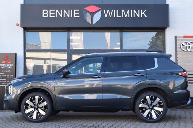 Mitsubishi OUTLANDER 2.4 PHEV Instyle | Schui/Kantel Dak | Stoel Verwarming/Ventilatie | 1.600 KG Trekgewicht |