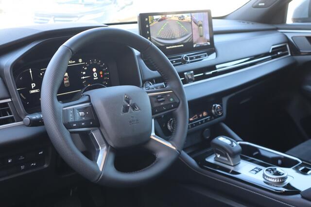 Mitsubishi OUTLANDER 2.4 PHEV Intense+ | Stoel/Stuur Verwarming | Apple/Android Auto | 360* Camera |