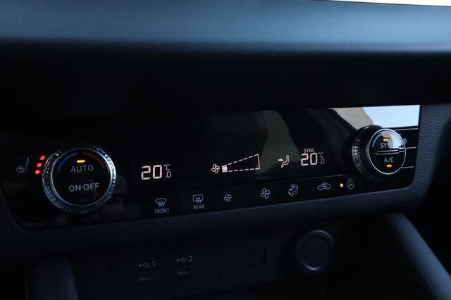 Mitsubishi OUTLANDER 2.4 PHEV Intense+ | Stoel/Stuur Verwarming | Apple/Android Auto | 360* Camera |