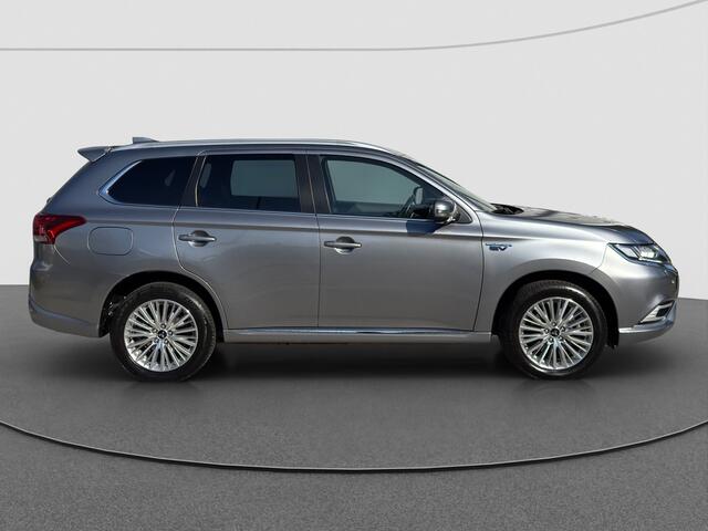 Mitsubishi OUTLANDER 2.4 PHEV S-Edition Dealer Onderhouden | AWD | 360 Camera
