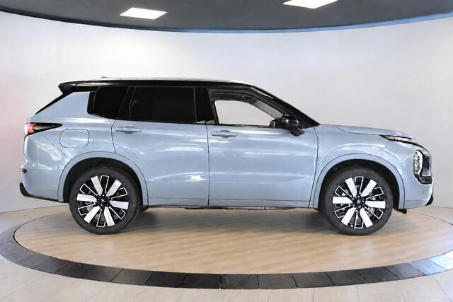 Mitsubishi OUTLANDER 2.4 PHEV Instyle | Moonstone Grey | Schuif- kanteldak | Leer
