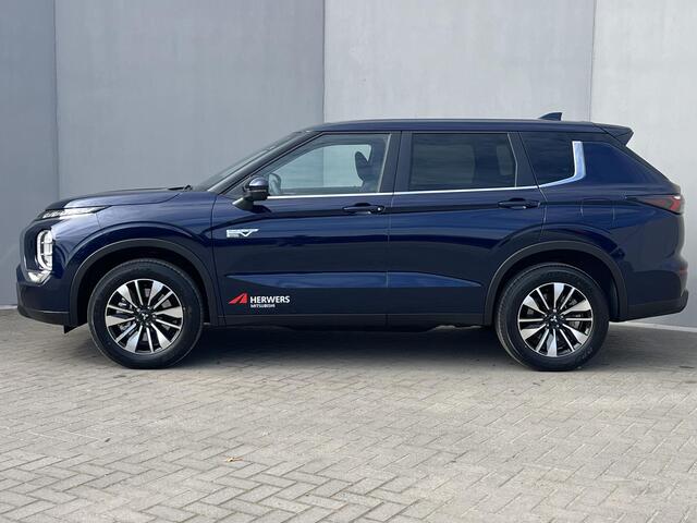 Mitsubishi OUTLANDER 2.4 PHEV Intense MY26 / Adaptief Cruise Control / Apple Carplay&Android Auto / 1600kg trekgewicht / Full-Map Navigatie / Airco / Stoelverwarming Voor / 360 Camera+Sensoren /
