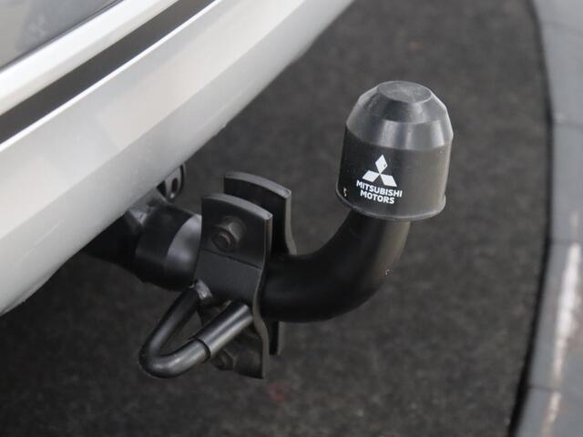 Mitsubishi OUTLANDER 2.4 PHEV Pure | SOH 71% | Camera | Stoelverwarming | Trekhaak |