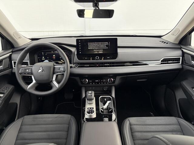Mitsubishi OUTLANDER 2.4 PHEV Intense MY26 / AFNEEMBARE TREKHAAK! ( 1600 kg ) / Adaptief Cruise Control / Apple Carplay&Android Auto / 1600kg trekgewicht / Full-Map Navigatie / Airco / Stoelverwarming Voor / 360 Camera+Sensoren /