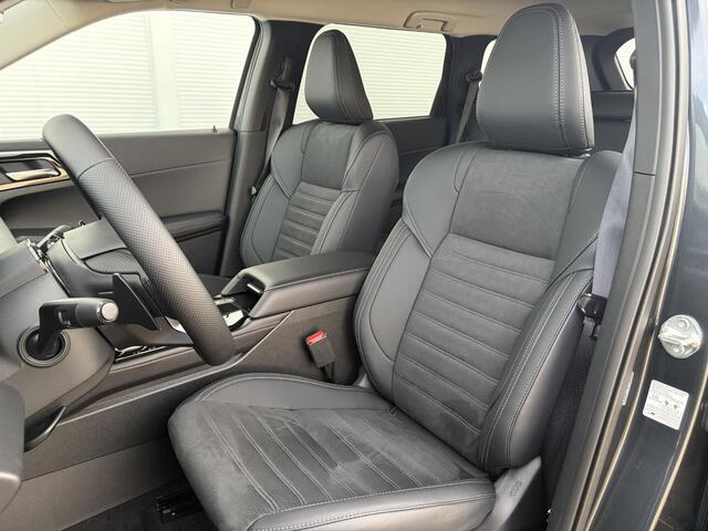 Mitsubishi OUTLANDER 2.4 PHEV Intense MY26 / AFNEEMBARE TREKHAAK! ( 1600 kg ) / Adaptief Cruise Control / Apple Carplay&Android Auto / 1600kg trekgewicht / Full-Map Navigatie / Airco / Stoelverwarming Voor / 360 Camera+Sensoren /