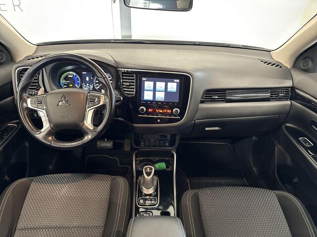 Mitsubishi OUTLANDER 2.4 PHEV Pure | CAMERA | STOELVERWARMING | KEYLESS