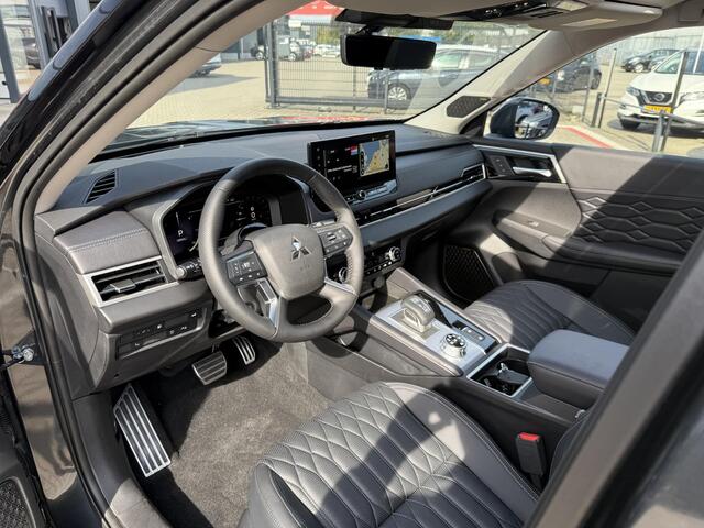 Mitsubishi OUTLANDER 2.4 PHEV Instyle *Nieuwe auto!*