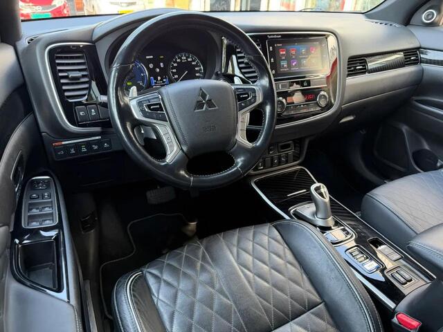 Mitsubishi OUTLANDER 2.4 PHEV Instyle panoramadak|Trekhaak|1500KG trekgewicht – foto 7