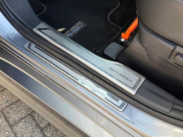 Mitsubishi OUTLANDER 2.4 PHEV Instyle panoramadak|Trekhaak|1500KG trekgewicht – foto 8