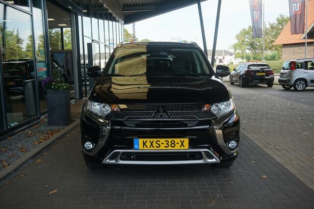 Mitsubishi OUTLANDER 2.4 PHEV Intense | Trekhaak | Navigatie | Cruise Control – foto 3