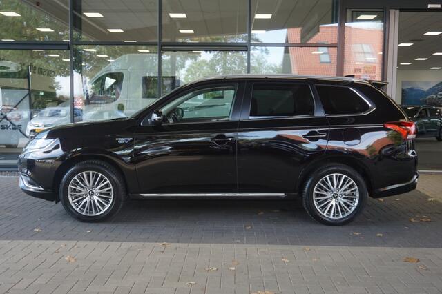 Mitsubishi OUTLANDER 2.4 PHEV Intense | Trekhaak | Navigatie | Cruise Control – foto 4