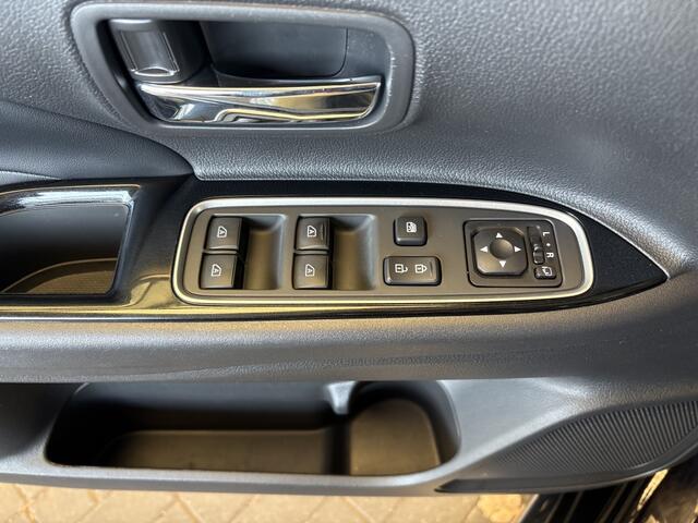 Mitsubishi OUTLANDER 2.4 PHEV Intense | Trekhaak | Navigatie | Cruise Control – foto 8