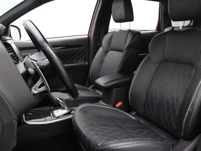 Mitsubishi OUTLANDER 225pk PHEV Instyle Apple Carplay/Android Auto | Trekhaak – foto 5